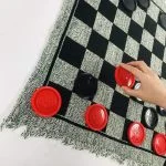 שלוש משחקים למבוגרים בקופסה אחת — תמונה 1